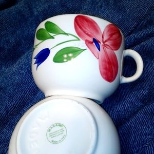 Pair of Maxa Italy mugs. New